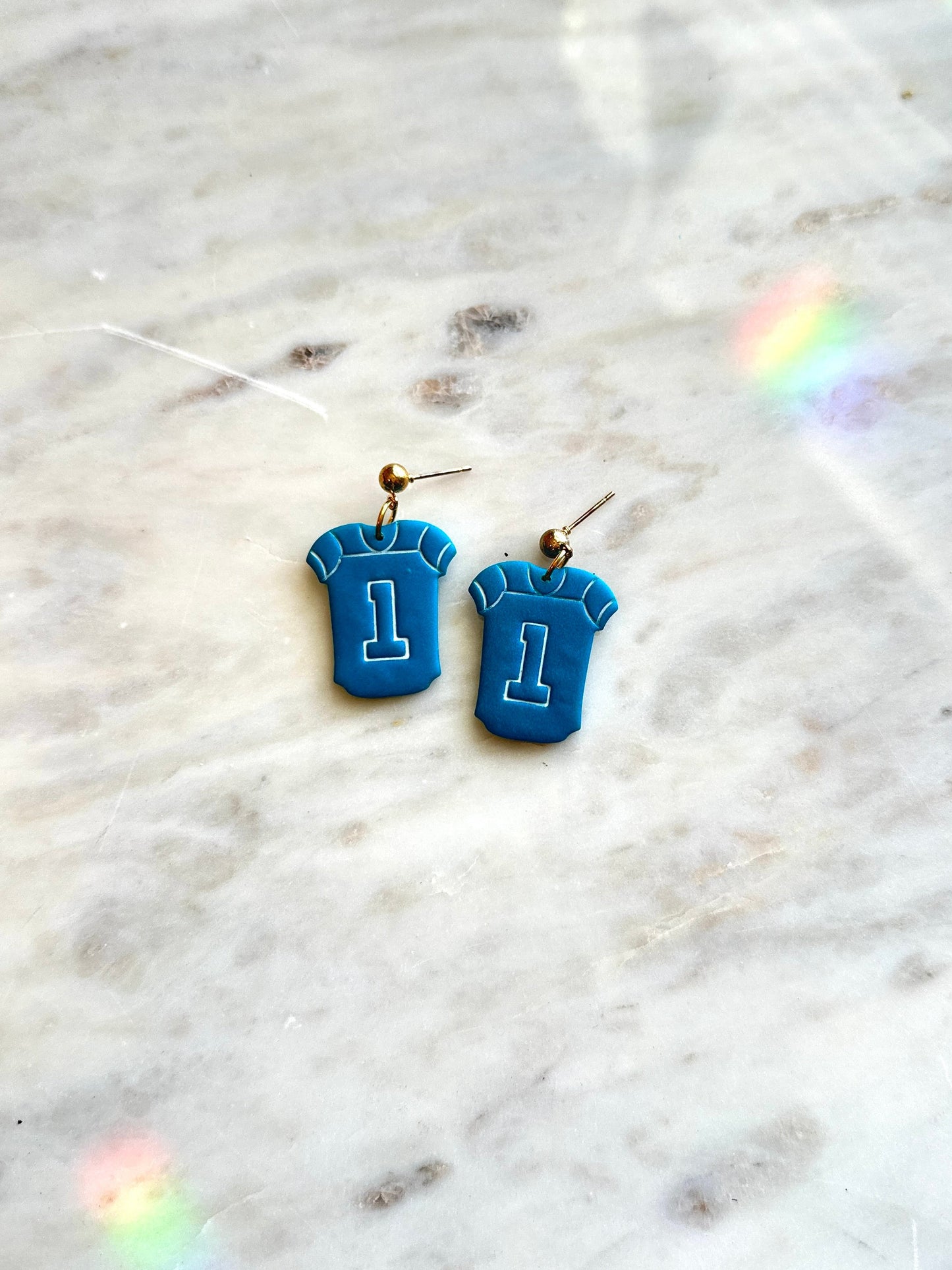 Jersey Dangles - Etienne