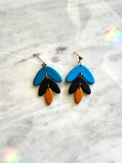 Lisa Layered Earring | Jaguars