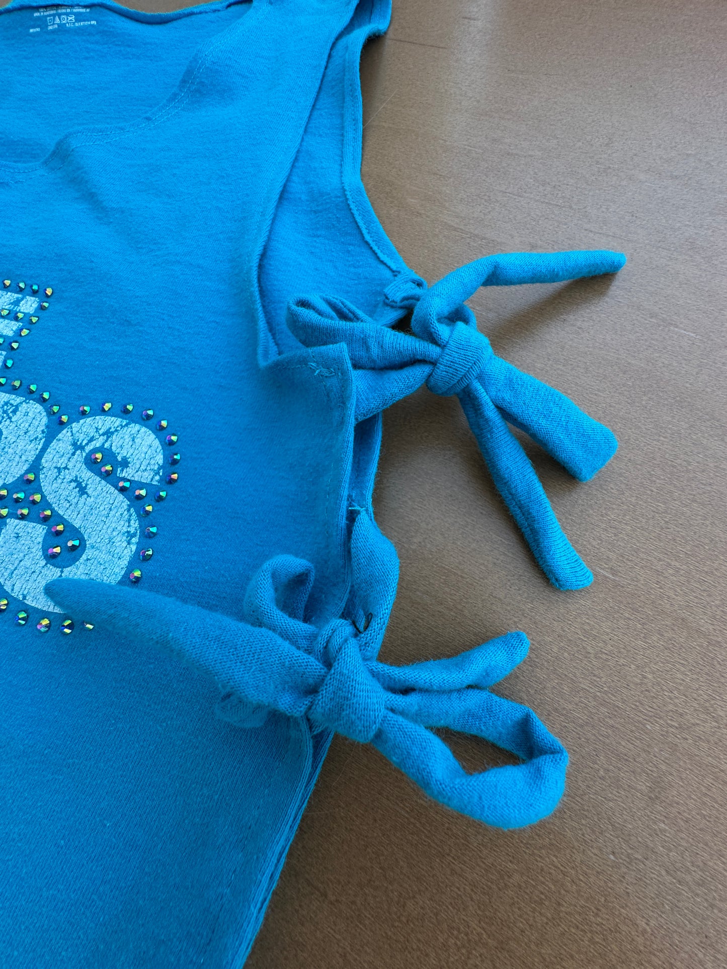 WE ARE JAGUARS side tie crop tank