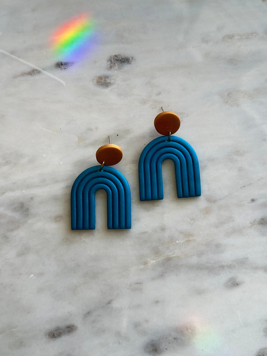 Amanda Arch Earrings - Jaguars